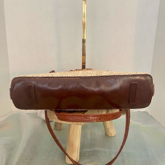 M.C. Marc Chantal  Vintage Shoulder Bag. Good pre-owned condition - Picture 7 of 12